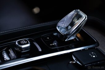Volvo XC90 B5 - 12