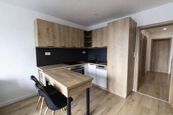 Na PRENÁJOM menší 3i byt na ul Tomášikova - 12