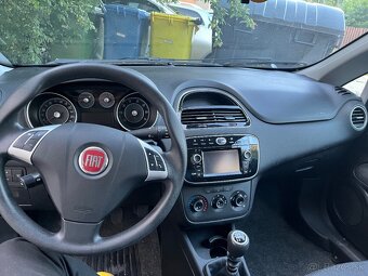 Fiat Punto Young 1.4 57kw - 12