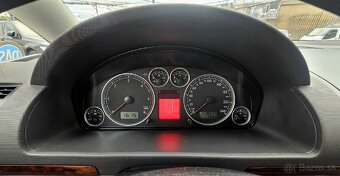 Volkswagen Sharan 1.9 TDI Highline - 12