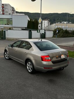Škoda Octavia 3 Sedan 1.2 TSI 77kw Elegance 2014,Navi,BT - 12