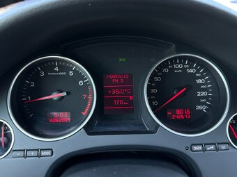 Audi A4 Cabriolet 1.8 T M5 - 12
