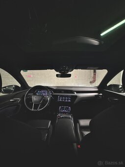 AUDI E-TRON 55 QUATTRO S EDITION DPH ZÁRUKA - 12
