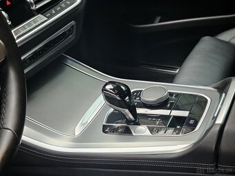 BMW X5 xDrive30d mHEV 2022 - 12