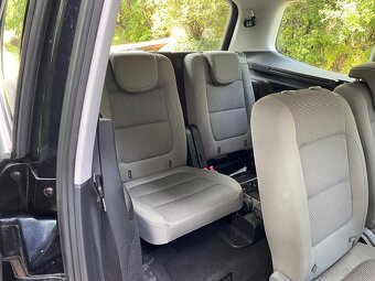 Volkswagen Sharan - 12