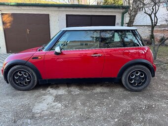 Mini Cooper R50 – roč. 2002 - 12