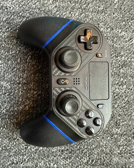 Playstation 4 Slim 1TB - 12