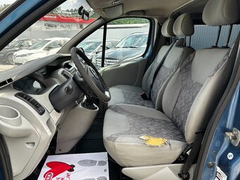 🚐 Opel Vivaro 1.9 CDTI (2007) - 12