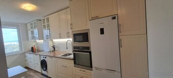 Na prenájom - 3i byt, ul. Námestie hraničiarov, Bratislava V - 12