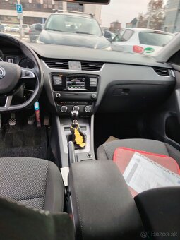 Predám škoda Octavia 3 combi - 12
