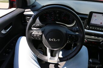 Kia Stonic 1,0 T-GDi AT GOLD Navi - 12
