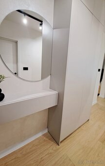 Dizajnový byt 40 m² – investícia s charakterom a atmosférou - 12