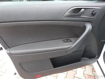 Škoda Yeti 1.2 TSI Active, klíma, vyhriev.sedadlá,ťažné - 12