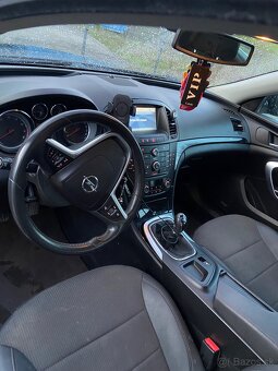 Opel Insignia 1.6turbo 132kw - 12