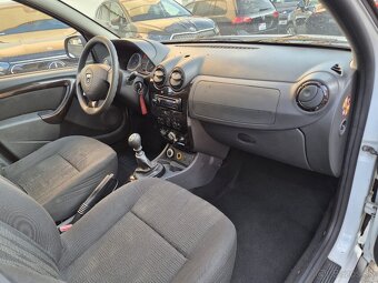 Dacia Duster 1.5 dci 4x4 - 12