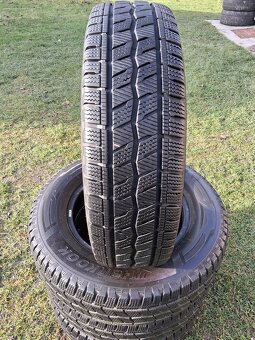 195/70 r15C zimne pneumatiky - 12
