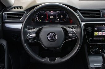 Škoda Superb Combi 2.0 TDI DSG - 12