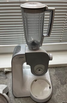 Kuchynský robot Bosch MUM 54240 - 12