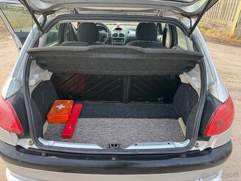 Peugeot 206 1.4 benzin - 12