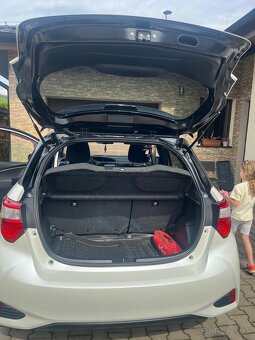 Toyota Yaris 1.5benzin 82kw r.v 2019 - 12