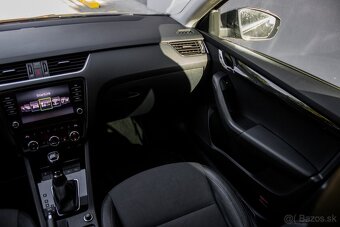 Škoda Octavia Combi 2.0 TDI Style DSG - 12