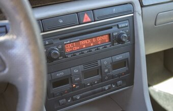 AUDI A4 2.0 TDI QUATTRO - 12