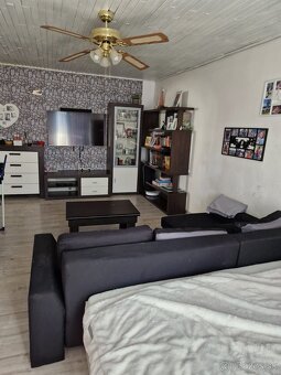 Predaj rodinný dom v Studienke -2 samostatné bytové jednotky - 12