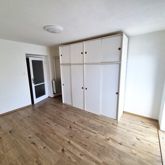 REZERVOVANÉ - TIMA Real ponúka na predaj 2-izbový byt - 12