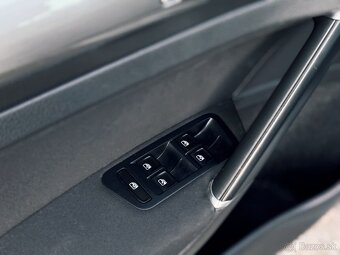 Volkswagen Golf VII 1.2tsi - 12