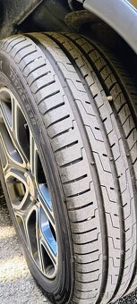 MITSUBISHI OUTLANDER 2.2D AUTOMAT 4x4 7-MIESTNE FULL VÝBAVA - 12