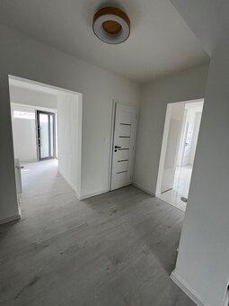 novo zrekonštr. rodinný dom, STUPAVA - 12