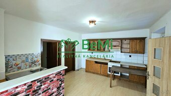 REZERVOVANÉ - RODINNÝ DOM TISOVEC - NA PREDAJ - 12