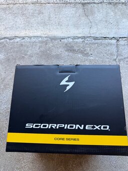 helma Scorpion Exo-520 Evo Air Solid lesklá - 12