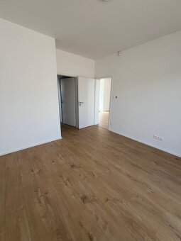 Rodinný dom Veľké Blahovo, novostavba - 12