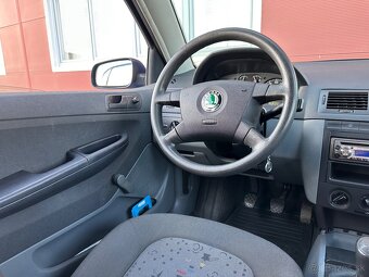 Škoda Fabia 2003 - 12