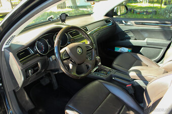 Škoda Superb Combi 2.0 TDI CR 170k L K 4x4 DSG - DPH - 12