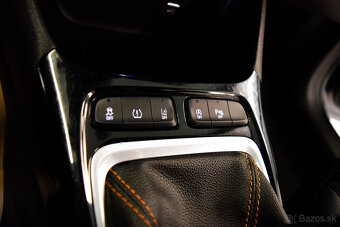 Opel Crossland X 1.2 T 81 kW LED SVÍCENÍ 46 000 KM-DPH - 12