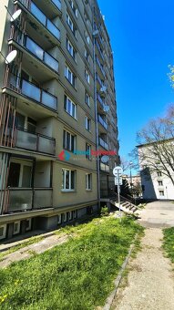 Na predaj 3-izb. byt v centre Nitry s dvoma lódžiami a nádhe - 12