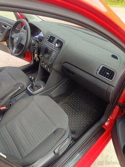 Predám VW polo 6R 2012 1.4 63kw - 12