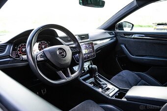 Škoda Superb Combi 2.0 TDI Sportline DSG - 12