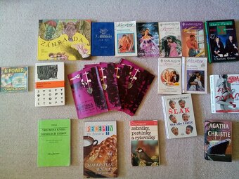 Detské A INE knihy 78 + DVD Judas Priest, historické-nábožen - 12