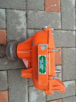 Motorové píly - 12