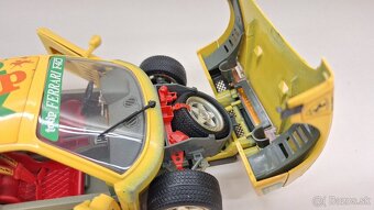 1:18 FERRARI F40 No 2 - 12