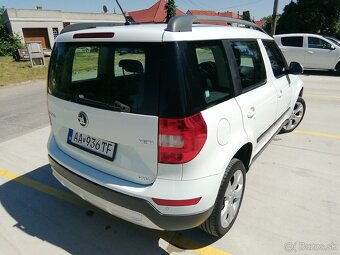 ŠKODA YETI ELEGANCE 2.0 TDI 4X4 110KW 2015 - 12