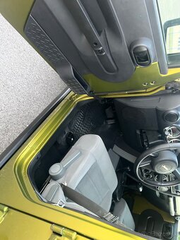Jeep Wrangler Jk Rubicon - 12