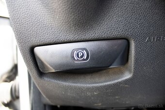Mercedes-Benz C trieda Sedan 220 CDI (125 kW, r.v. 2010) - 12
