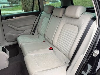 Volkswagen Passat Variant 2.0 TDI DSG 4motion 147kw - 12