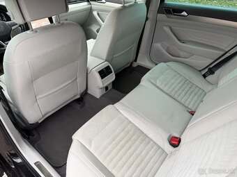 Volkswagen Passat Variant 2.0 TDI DSG 4motion 147kw - 12