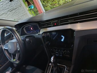 Volkswagen b8 - 12