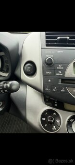 Toyota Rav4 2.2 D-CAT - 12